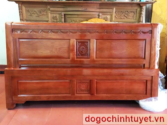 Giường gỗ xoan đào thái bình mẫu 8